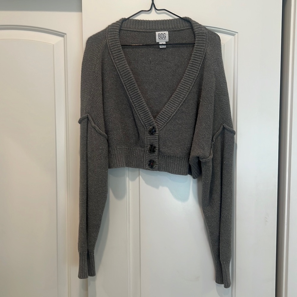 BDG Cropped Grey Cardigan
